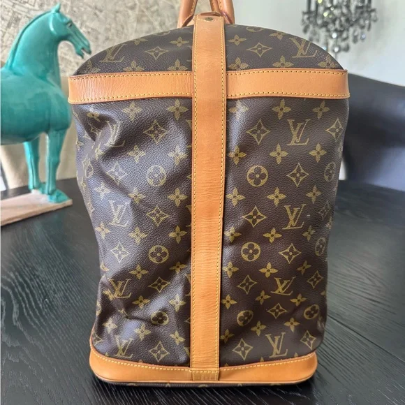 Louis Vuitton Brown Monogram Duffel Bag with Vachetta Leather - Picture 2 of 14
